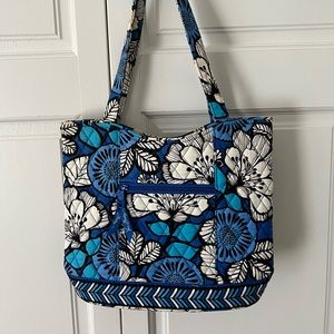 Vera Bradley tote